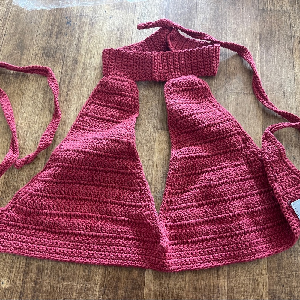 Andi Bagus Crochet Halter Top